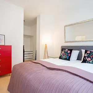 Victoria Altstadt Suites Düsseldorf