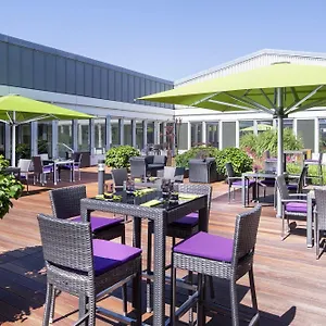 4* Hotel Sheraton Airport
